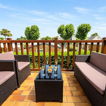 Confortable A 300 M De La * Merville-Franceville-Plage